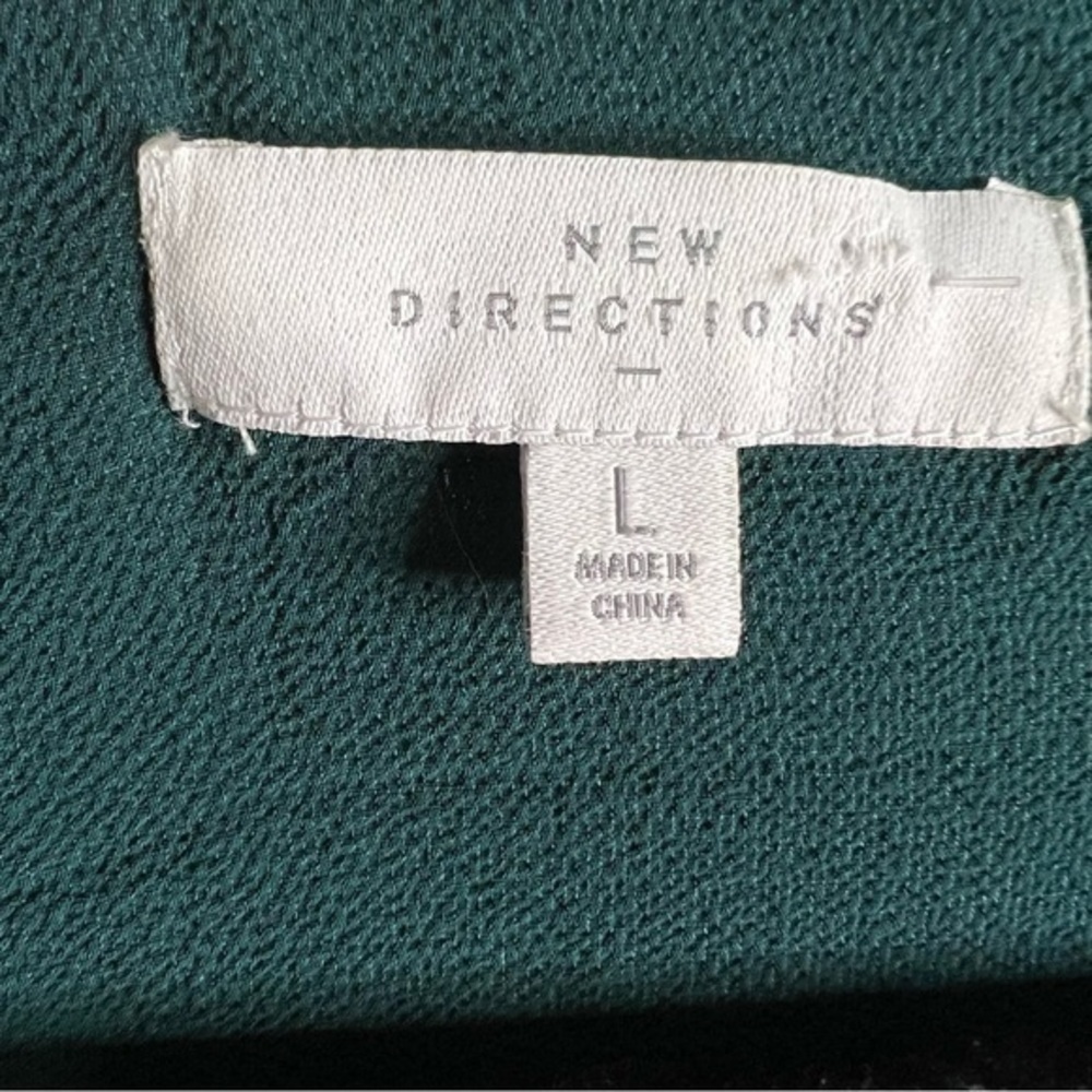 New Directions deep teal blouse, Size L. Like new. - Picture 4 of 7